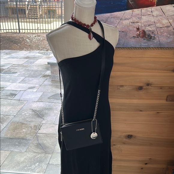 Steve Madden black crossbody leather wallet with silver hardware chain - Picture 2 of 9